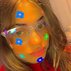 Meet your Posher, Emma